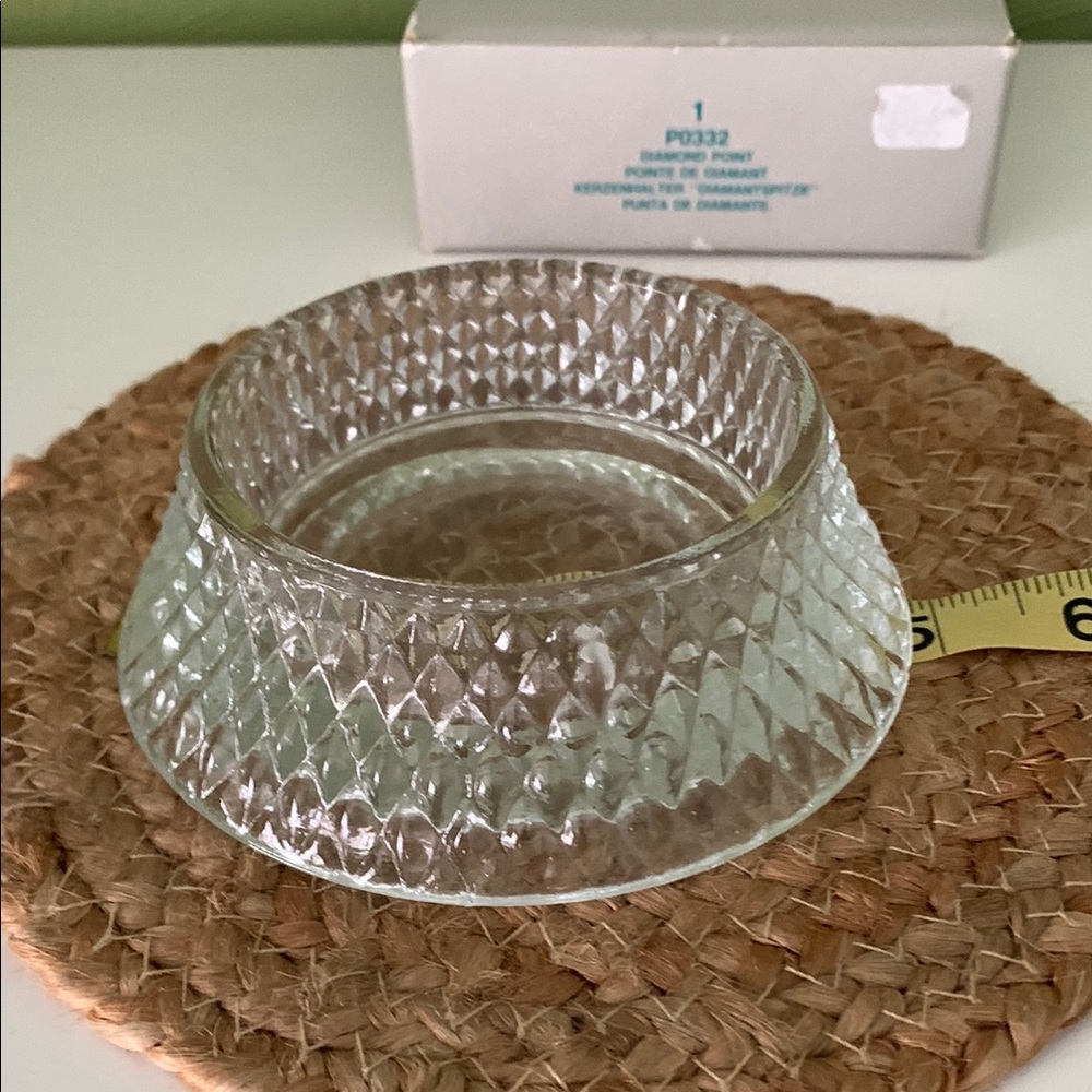 Clear Glass Diamond Pattern Pillar Holder